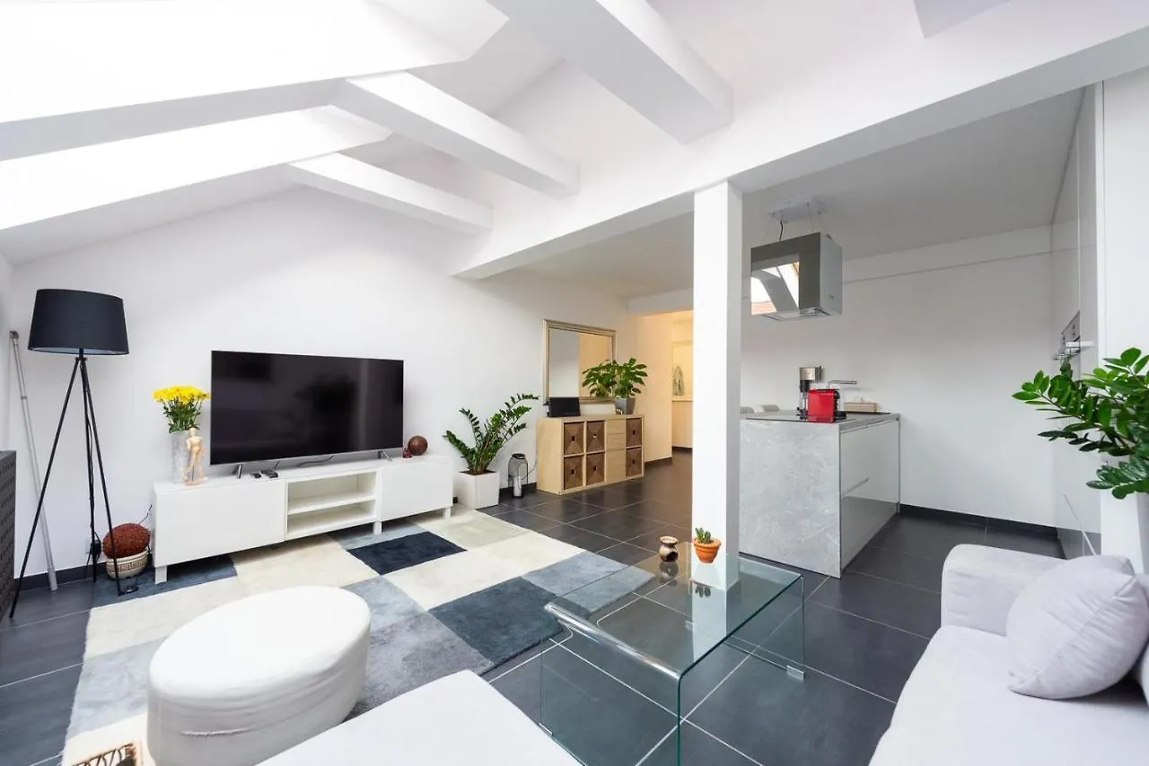 Modaloft Duplex By Rentez Prague Czech Republic