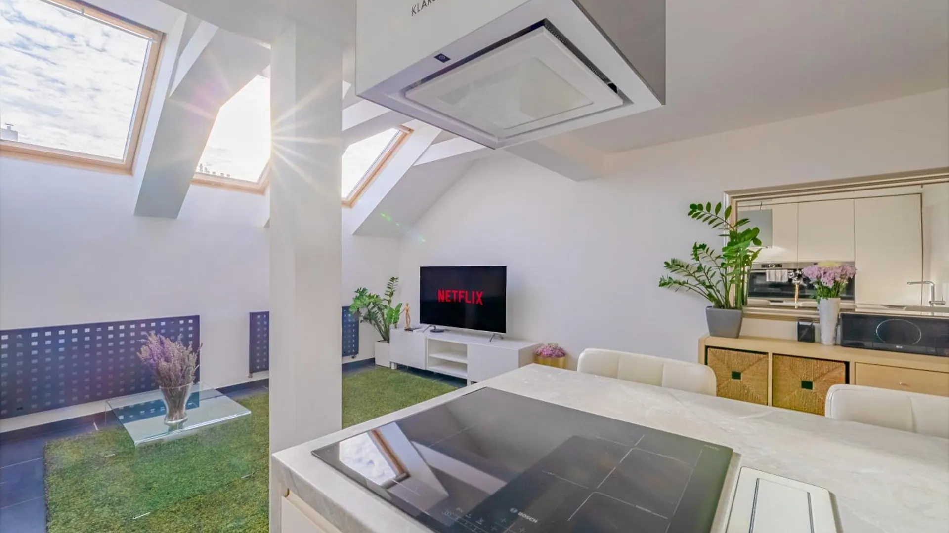Modaloft Duplex By Rentez Prague 0*,